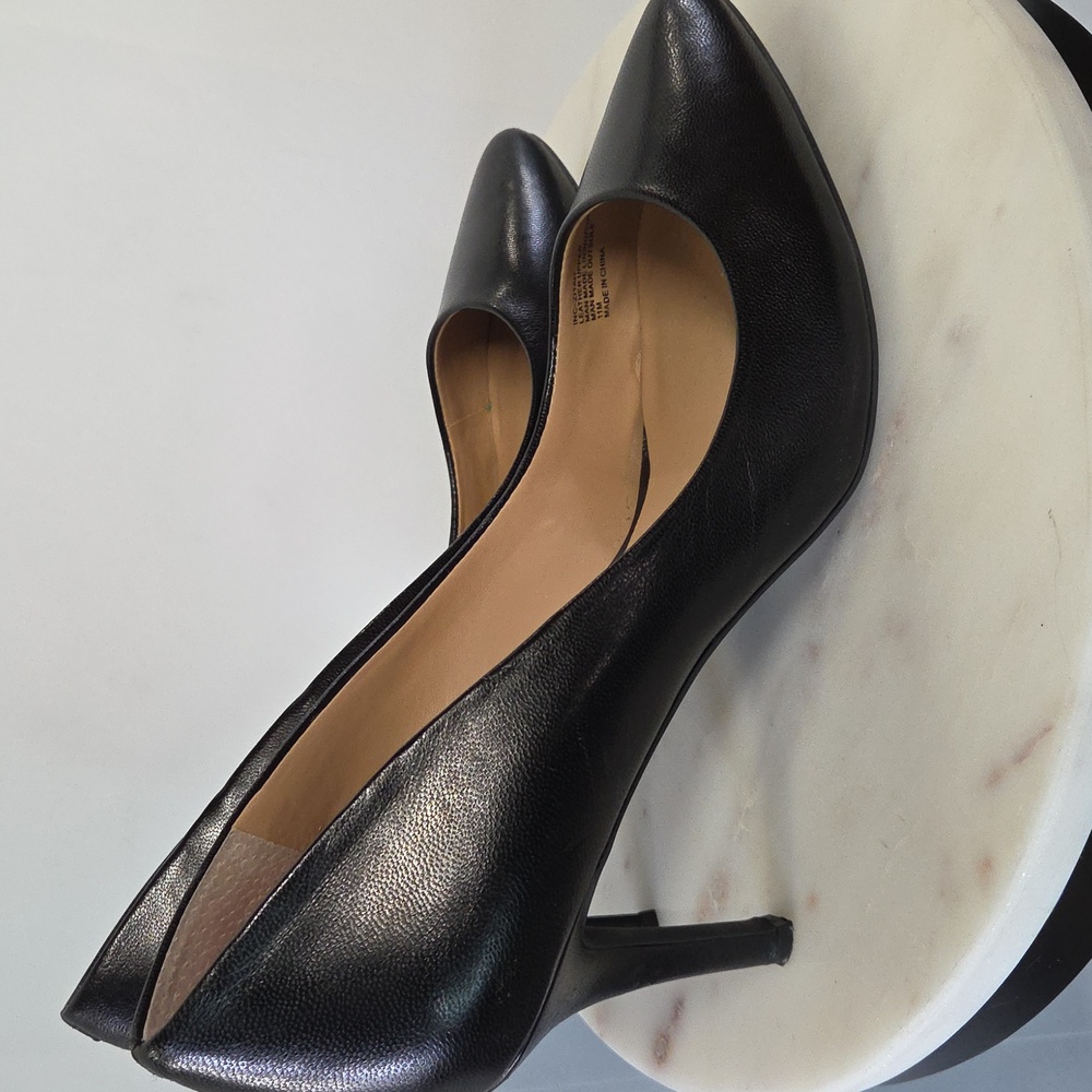 INC International Concepts Black Leather Heels Size 11 - Picture 3 of 7